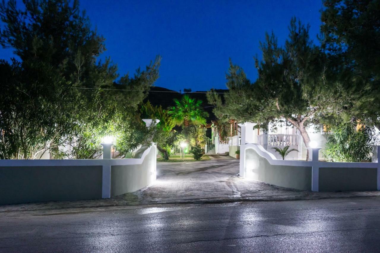 Villas Margaris Kalamákion Buitenkant foto